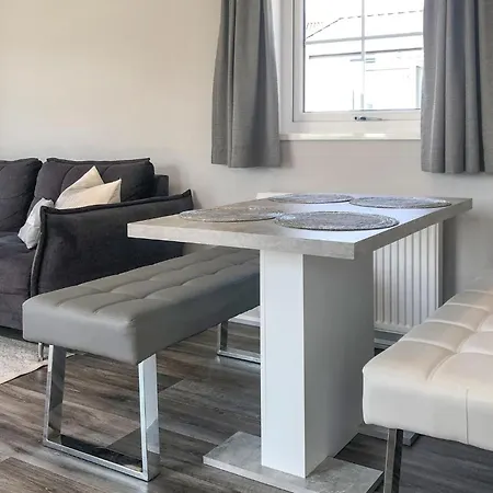 Kemping Beautiful Stacaravan In 4*